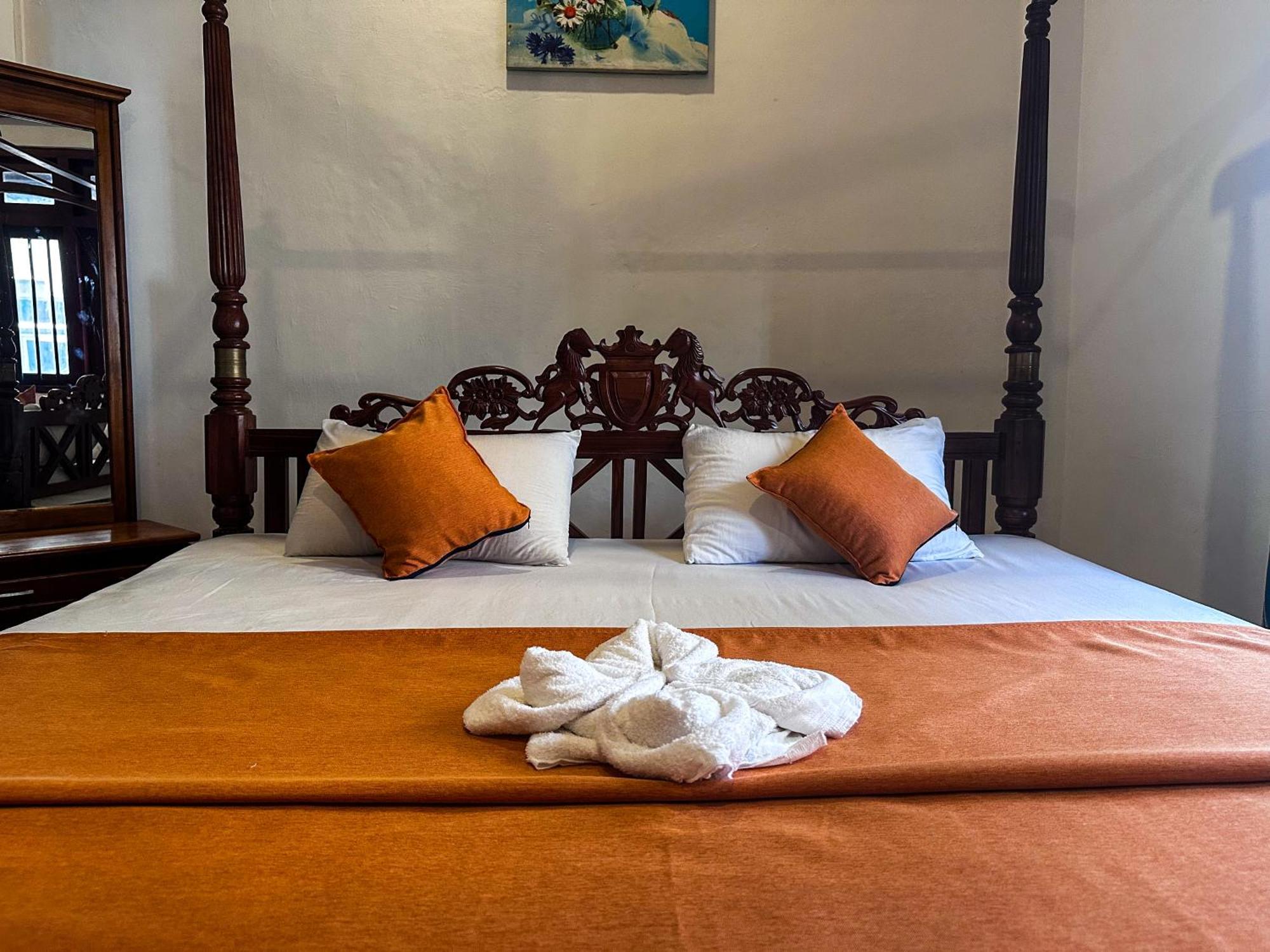 New Panda House Hotel Galle Szoba fotó