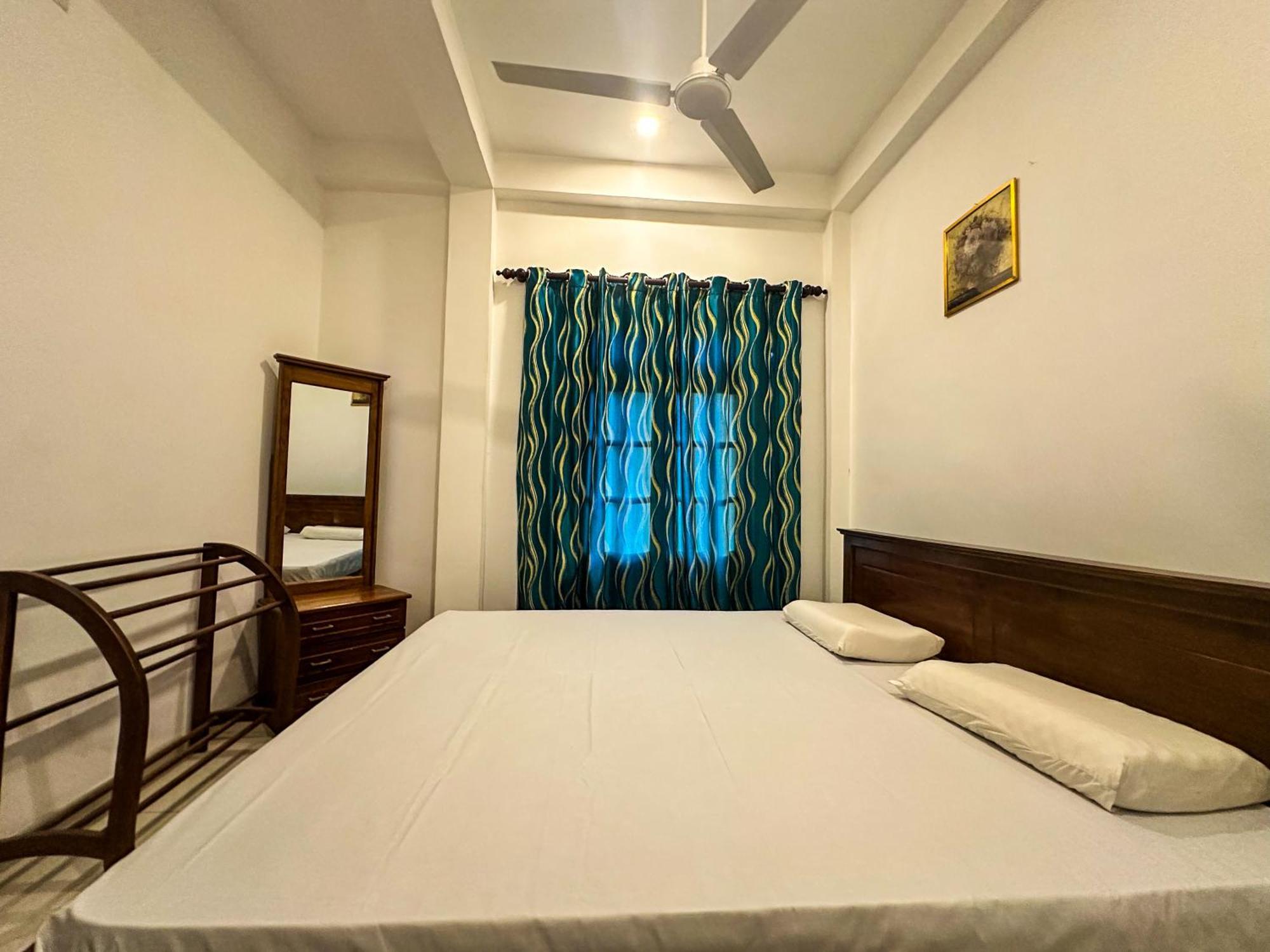New Panda House Hotel Galle Szoba fotó